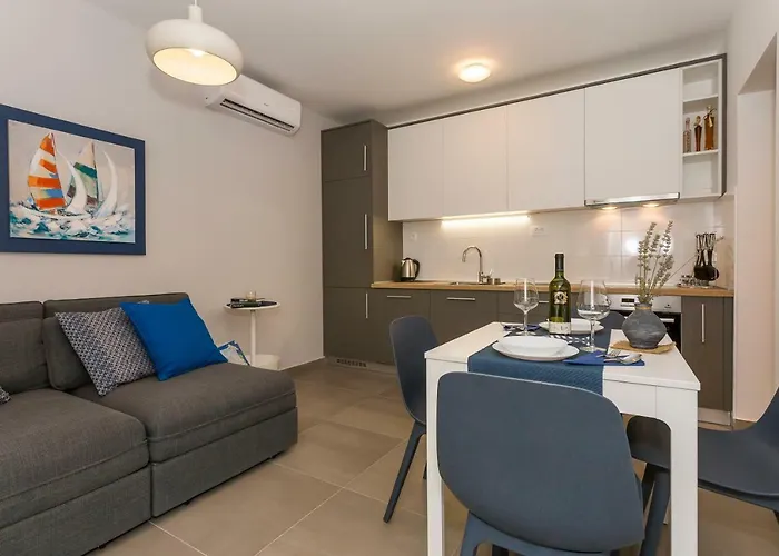 La Perla Apartment *